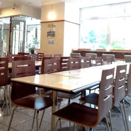 Toyoko Inn Tokyo Shinagawa-Eki Takanawa-Guchi Екстериор снимка