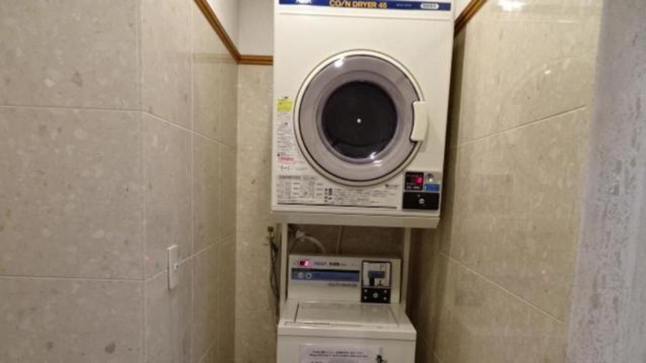 Toyoko Inn Tokyo Shinagawa-Eki Takanawa-Guchi Екстериор снимка