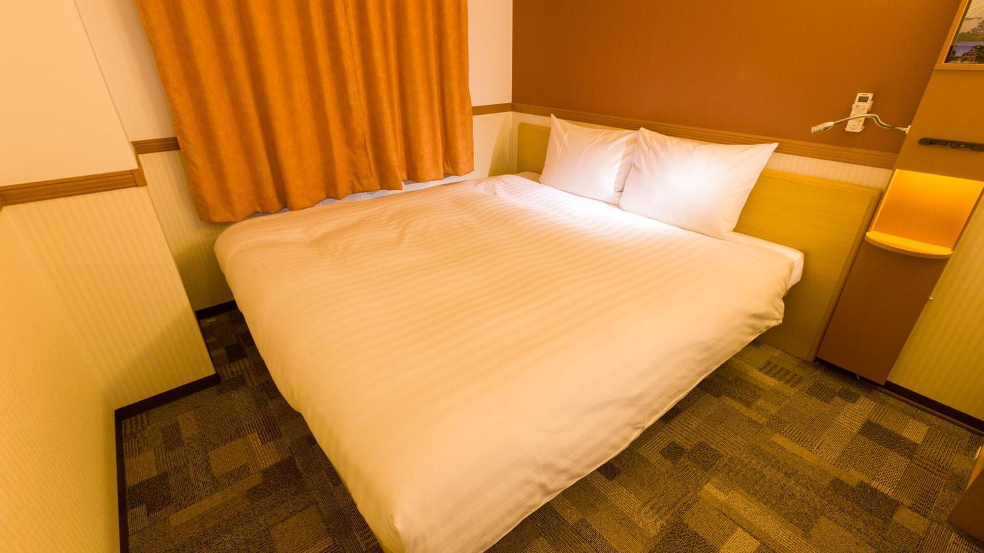 Toyoko Inn Tokyo Shinagawa-Eki Takanawa-Guchi Стая снимка