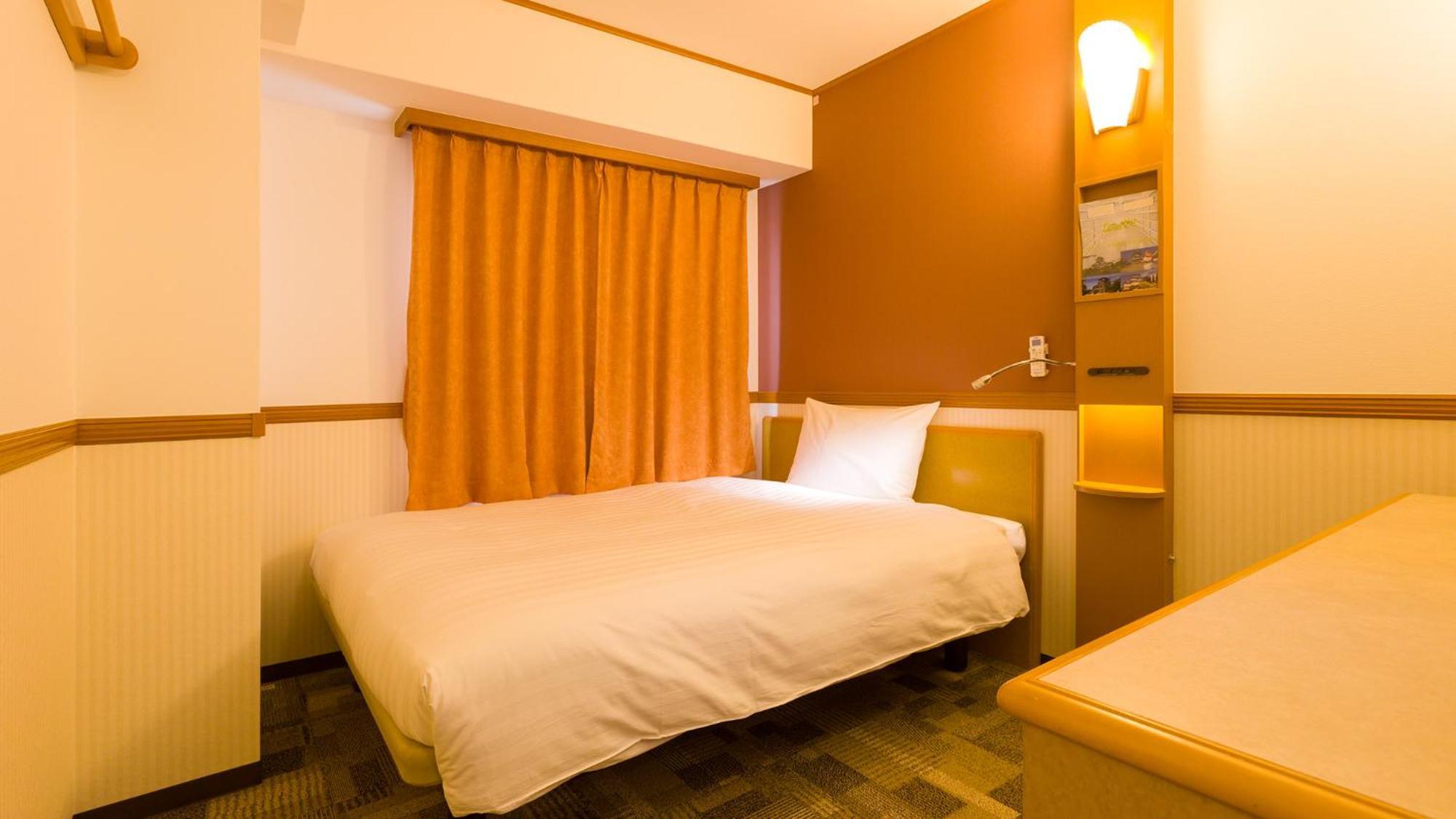Toyoko Inn Tokyo Shinagawa-Eki Takanawa-Guchi Стая снимка