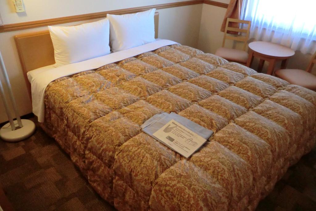 Toyoko Inn Tokyo Shinagawa-Eki Takanawa-Guchi Екстериор снимка