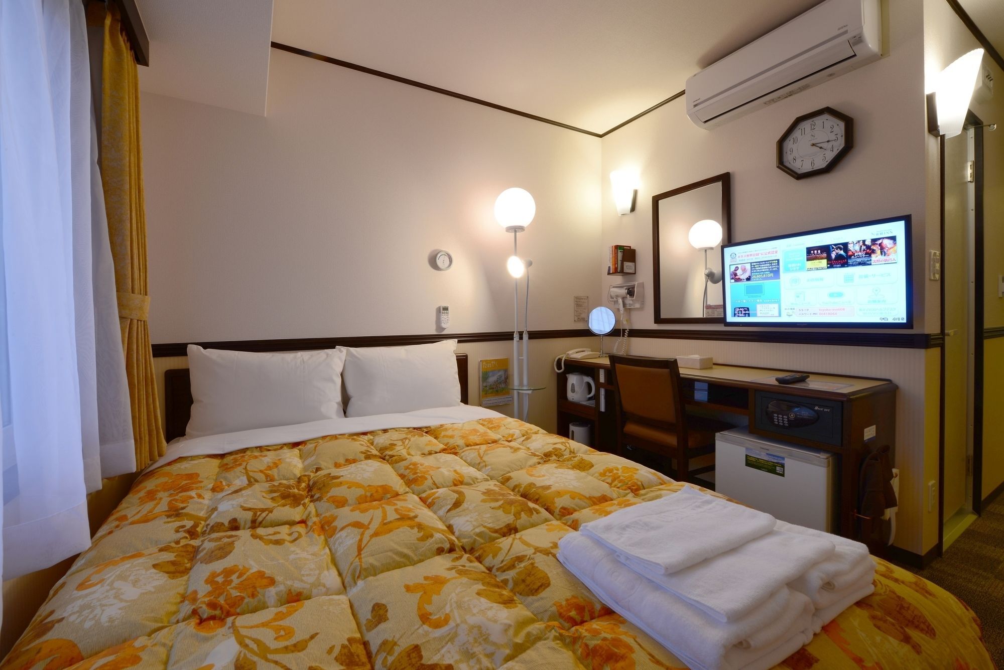 Toyoko Inn Tokyo Shinagawa-Eki Takanawa-Guchi Екстериор снимка